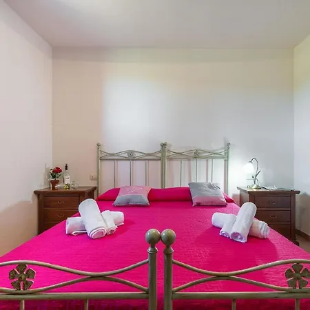 In Mit Grill Und Garten Apartmán Siniscola